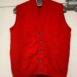 VINTAGE JAEGER KNIT SCOTLAND WOOL VESTS SIZE S/M